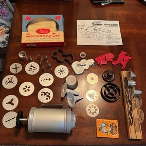 Vintage cookie cutting kit and cookie cutters